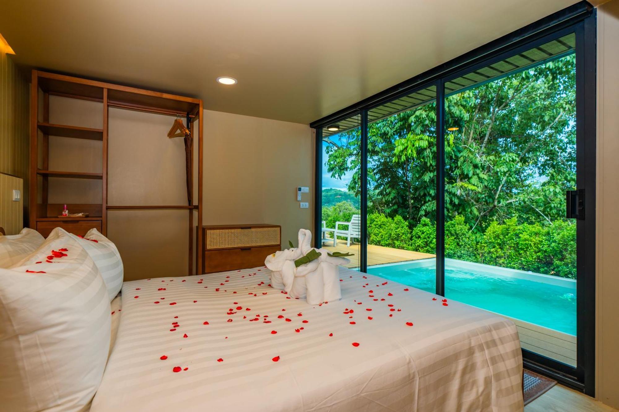 Akra Collection Layan - Hideaway Villas Экстерьер фото