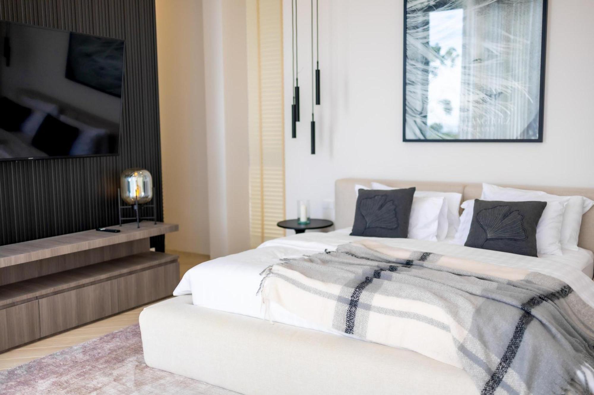 Akra Collection Layan - Hideaway Villas Экстерьер фото
